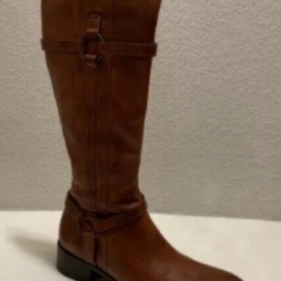 Mid length cycling boots - Picture 1 of 8